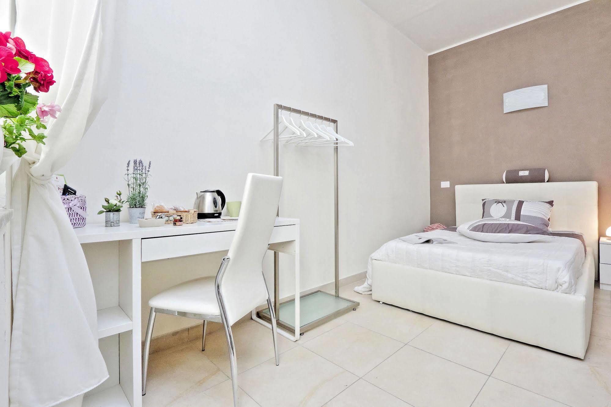 Single Room,707400502:JPEG